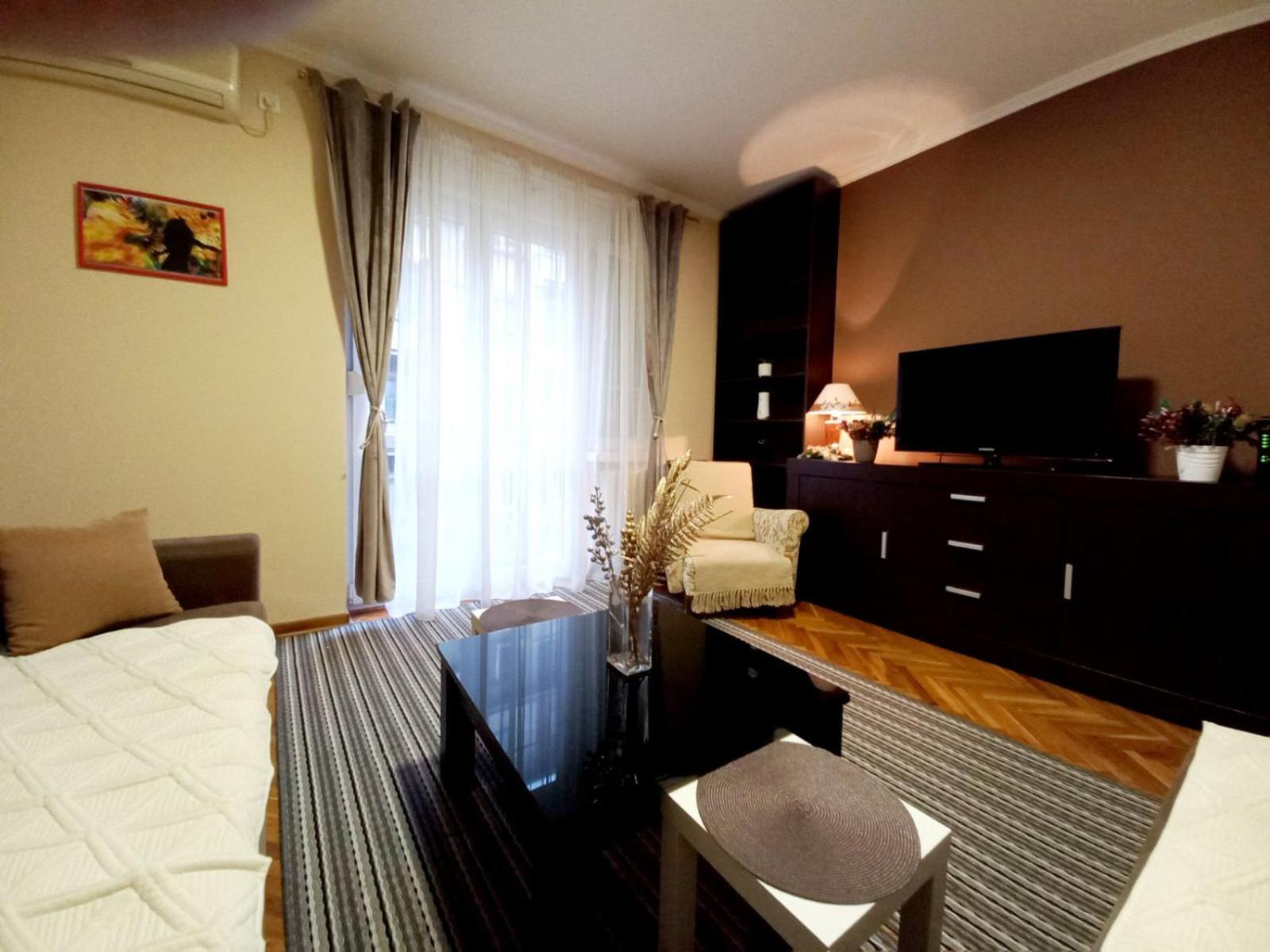 Apartment Alex 2 Belgrad Exterior foto